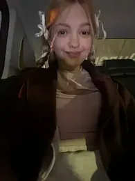 elsawhere webcam stripchat model stream image