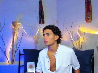 Alan Cutee webcam flirt4free model stream image