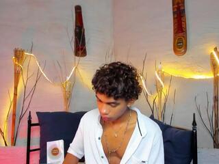 Alan Cutee webcam model stream image