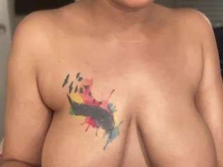 cocanutty webcam model stream image