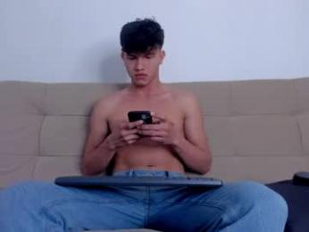 yizus_bonz webcam model stream image