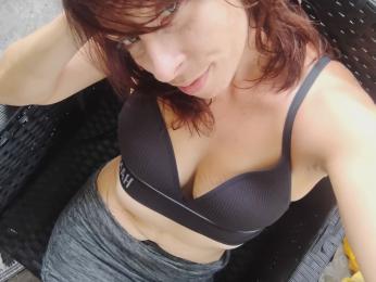 MollyDevine webcam model stream image