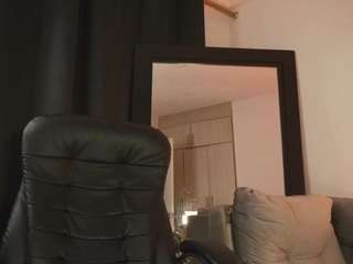 alanajoness webcam model stream image