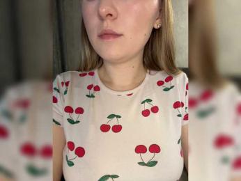 AlinaRay webcam bongacams model stream image