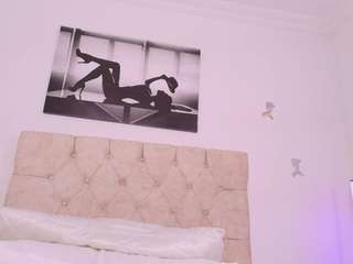 zaracampbell webcam model stream image