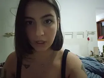 Juh_castro webcam model stream image