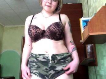 peachpuff webcam model stream image