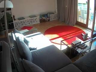 voyeurcam-julmodels-living-4 webcam model stream image