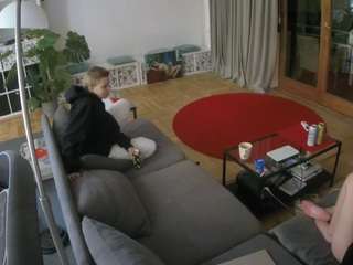 voyeurcam-julmodels-living-4 webcam model stream image