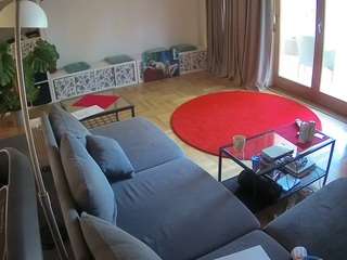 voyeurcam-julmodels-living-4 webcam model stream image