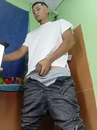 romeohotpig webcam model stream image