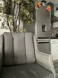 Michel_huge webcam model stream image