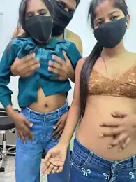 hot_janvi_ webcam model stream image