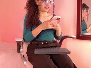 dahliabrowniee webcam camsoda model stream image