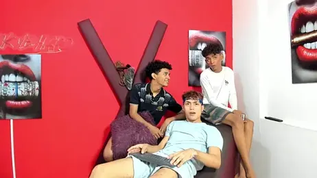 VERY_HOT_GUYS webcam model stream image