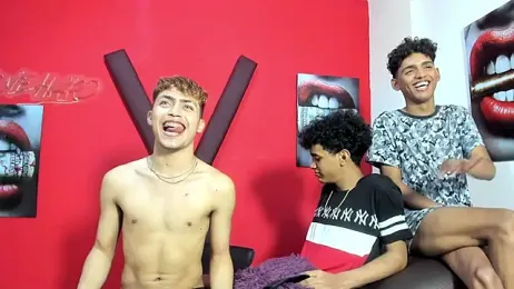 VERY_HOT_GUYS webcam model stream image