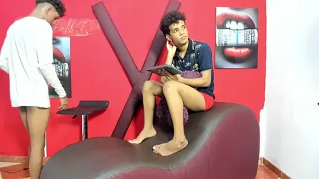 VERY_HOT_GUYS webcam model stream image