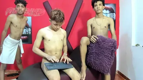 VERY_HOT_GUYS webcam model stream image