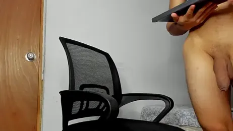 andrew_rose_ webcam model stream image