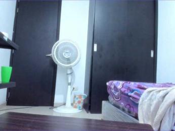 AssParadisse webcam model stream image
