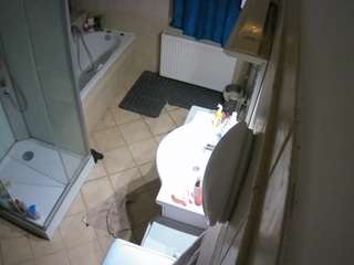 voyeurcam-julmodels-bath-2nd-2 webcam model stream image