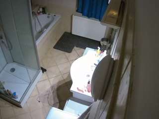 voyeurcam-julmodels-bath-2nd-2 webcam model stream image