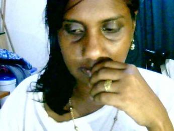 Anshia webcam model stream image