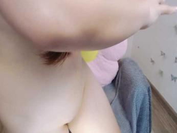 Angela19 webcam bongacams model stream image