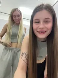 mmelicious webcam model stream image