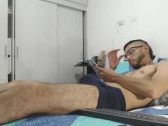 th_russ webcam model stream image