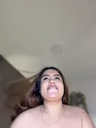 valeria2019hot webcam model stream image