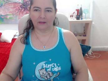 leonela webcam model stream image