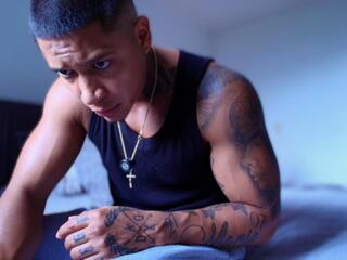 Diago Rockfield webcam flirt4free model stream image