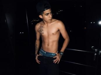 AdamBrowns webcam livejasmin model stream image