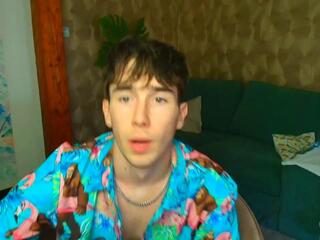 Calvin Brio webcam model stream image