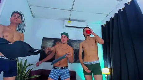 BOYS_IN_THE_EMPIRE webcam model stream image