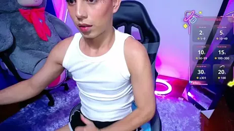 OwenBluee webcam model stream image