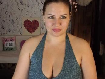 AvaQueen webcam bongacams model stream image