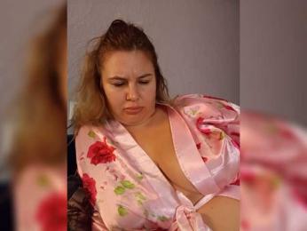 AvaQueen webcam bongacams model stream image