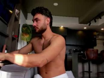 maximo_and_marcelo webcam model stream image