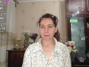 caroliiine webcam model stream image