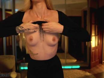 ManiFreyja webcam model stream image