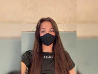 KissMec webcam model stream image