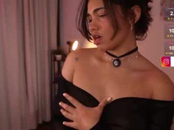 melanieryann_ webcam model stream image