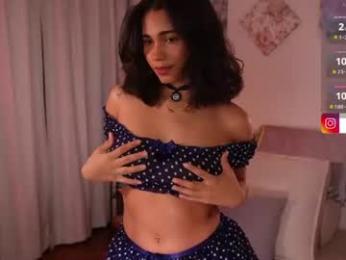 melanieryann_ webcam model stream image
