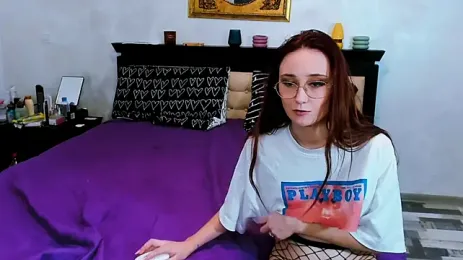 DirtyThree webcam model stream image