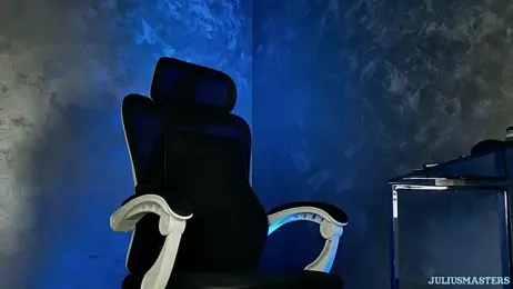 CLOUDYJULIUS webcam stripchat model stream image