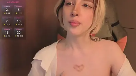 _Silknsin777 webcam stripchat model stream image