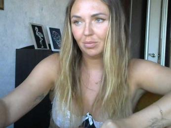 CuteAngelina webcam model stream image