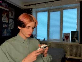 sweet_peach__ webcam chaturbate model stream image